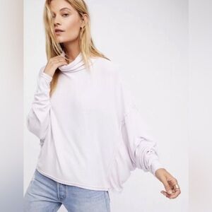 Free People We The Free Alameda Dolman Sweater
Size XS- Lilac